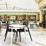 Plus - En stapelbar stol med armstöd - Bild 2